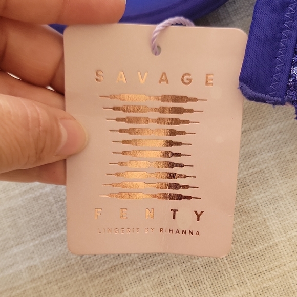 Savage X Fenty Deep Blue Lace Bra Size 40DDD - Picture 2 of 7